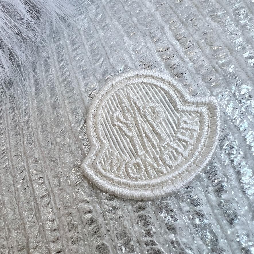 新品未使用タグ付★MONCLER★2024★Mergule★ファー★ダウンベスト