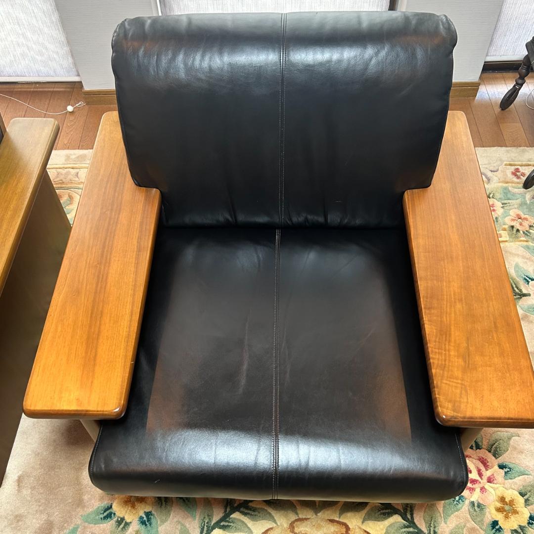浜本工芸　黒本革レザー1人掛けソファ-b