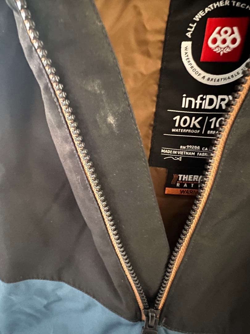 最終値下げ✨SIXEIGHTSX スノーボードウェア 686 メンズM