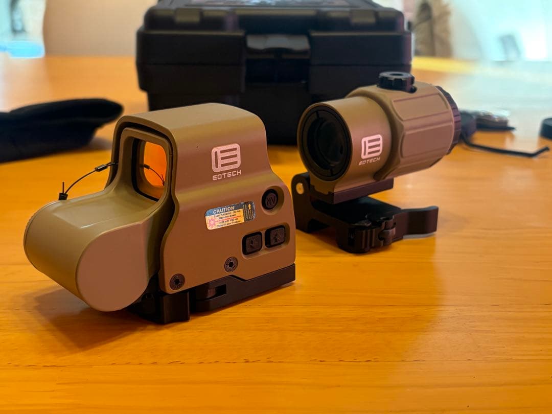 マグニファイア　レプリカ　ダットサイト　ホロサイト