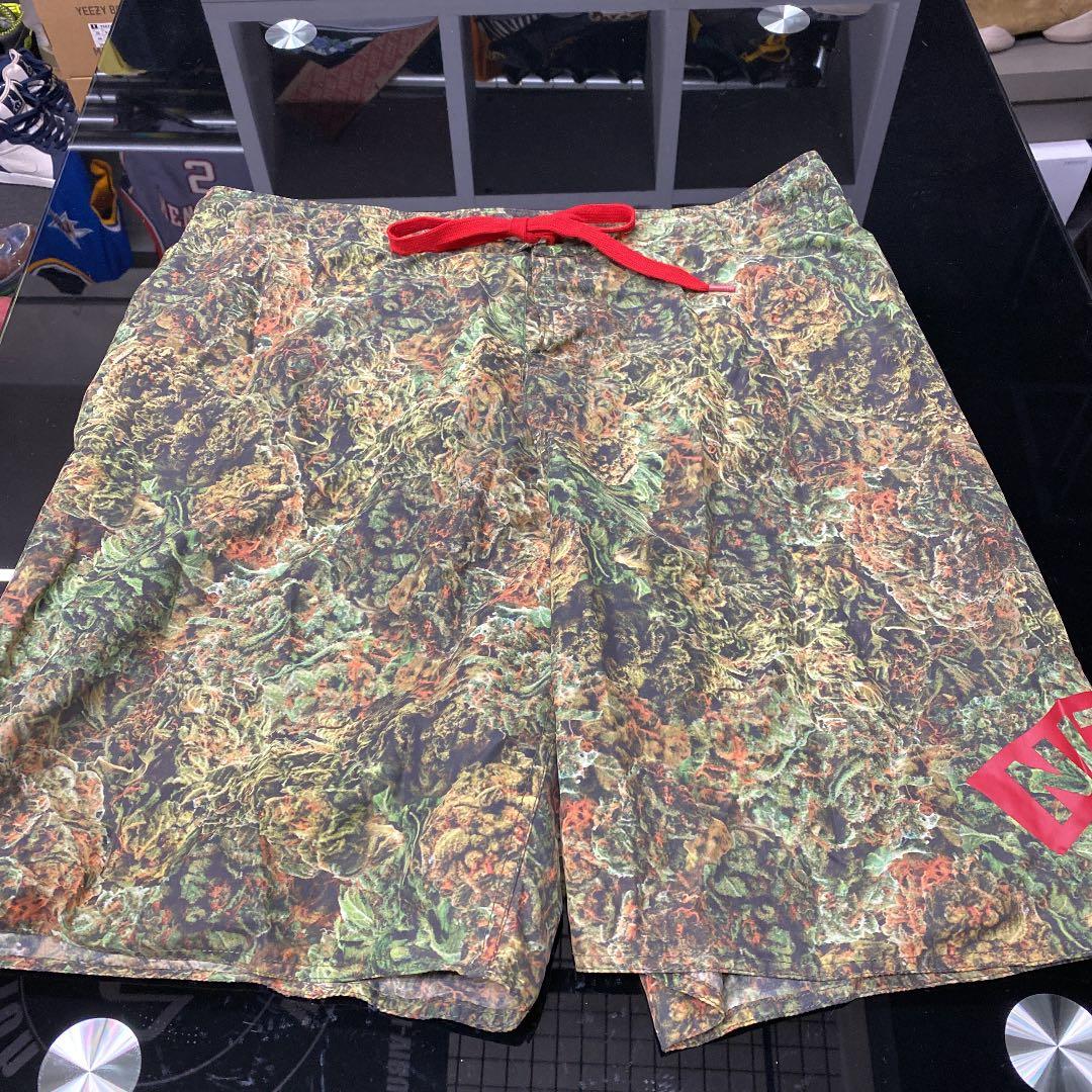 ナイトレイド スイムウエア