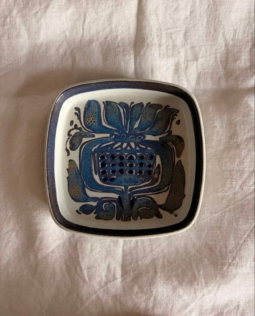 ロイヤルコペンハーゲン　バッカシリーズ　テネラ　ヴィンテージ　角皿　プレート