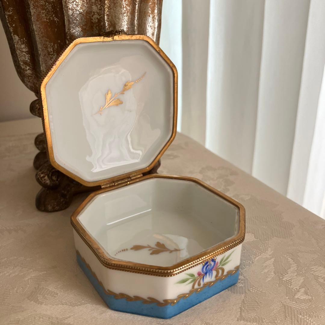 ❤️最終価格❤️ロールセリニャック　手描き　24金　リモージュボックス　小物入