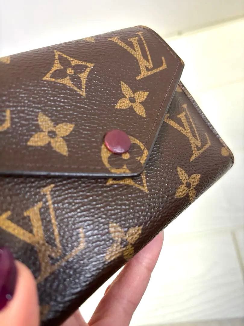 LOUIS VUITTON モノグラム 三つ折り財布　ヴィクトリーヌ