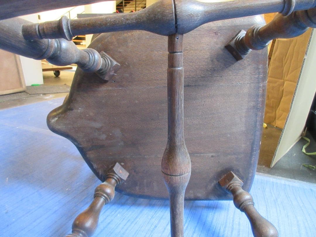 ロッキングチェア　レトロ　おしゃれ　かわいい　アンティーク　車輪モチーフ