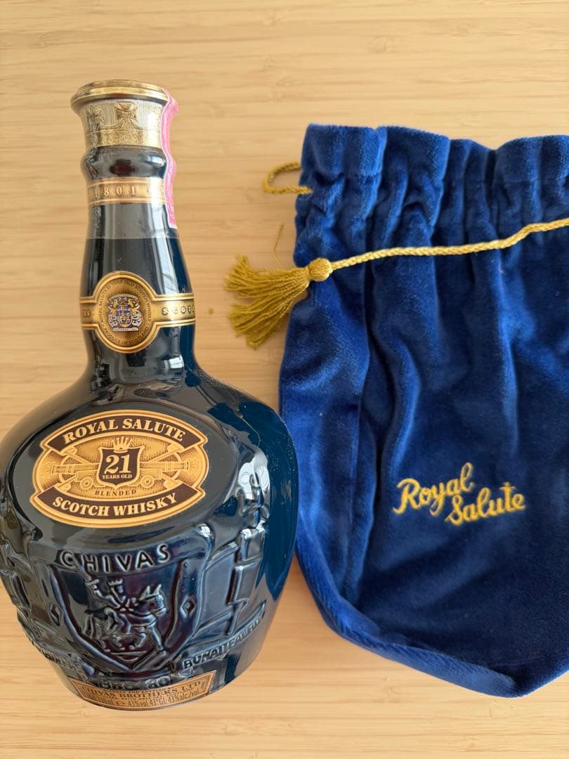 ★ 未開封品 ★  Salute 21年 サファイアエディション