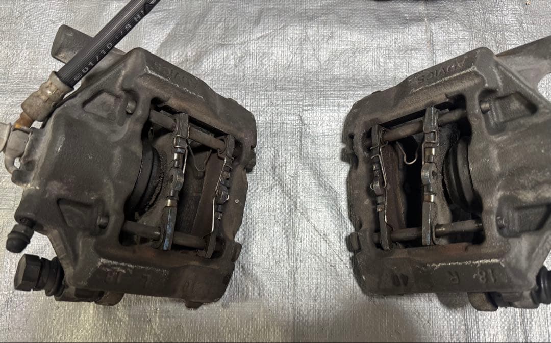 クラウンGWS204 ブレーキキャリパーフロントブレーキリアブレーキ1