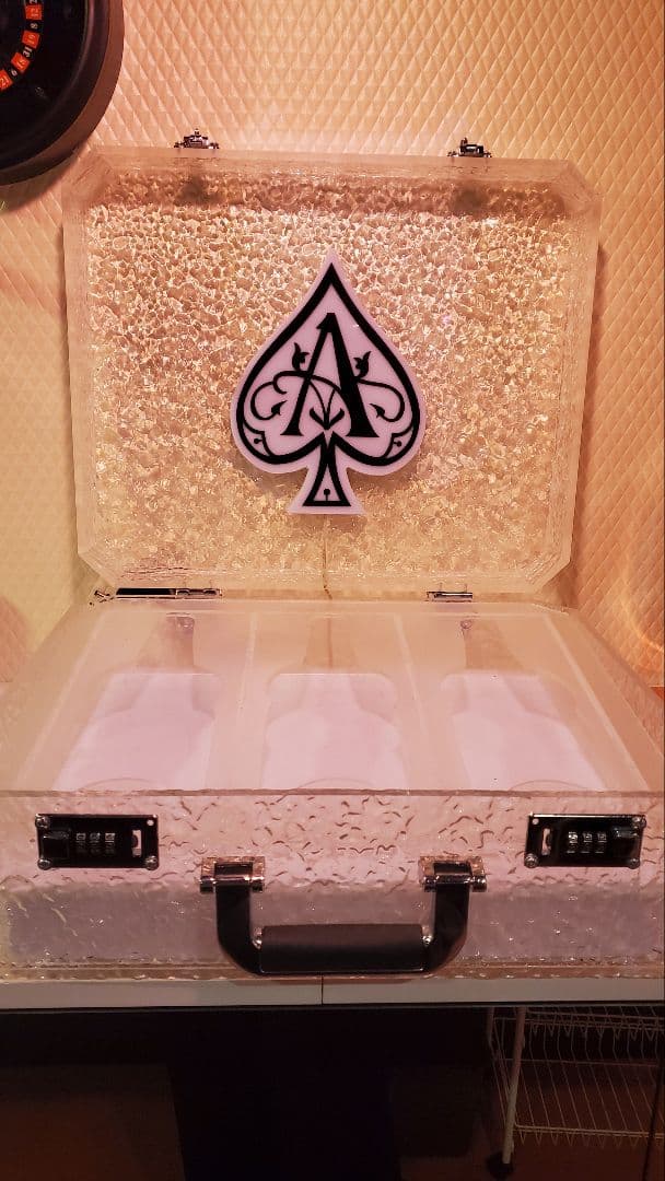 アルマンドアタッシュケース