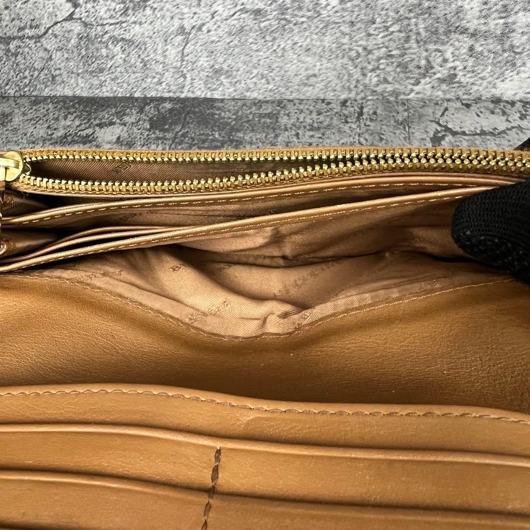BURBERRY ノバチェック ホースロゴ 長財布