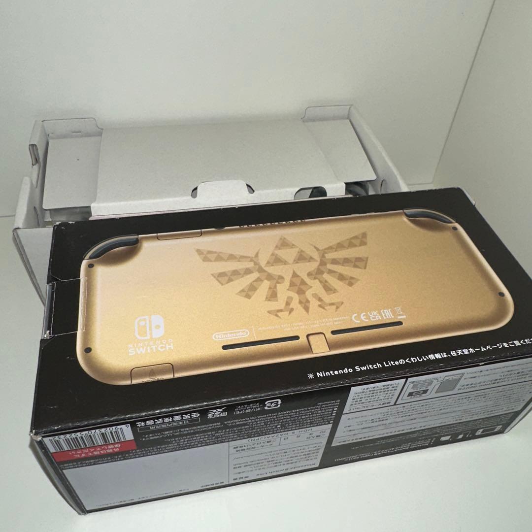 Nintendo Switch Nintendo Switch Lite -HYRULE EDITION-
