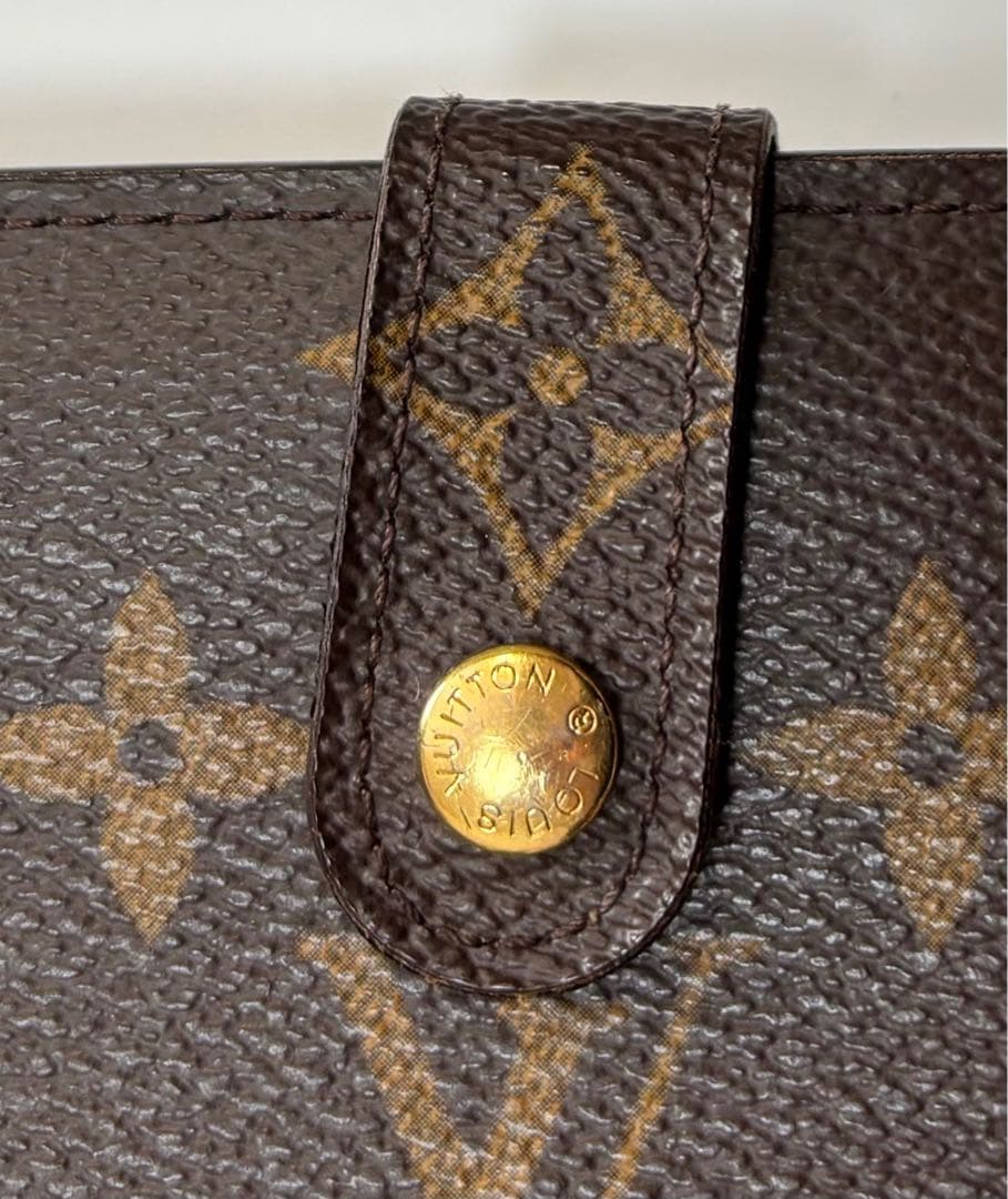 に*お様 Louis Vuitton モノグラム 二つ折り財布
