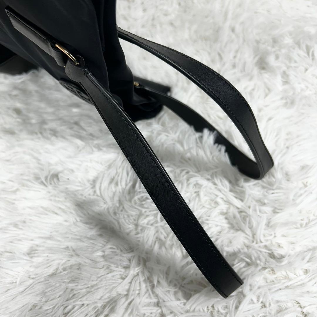 美品✨TORY BURCH ネイビー エラ ナイロントートバッグ ロゴ 大容量