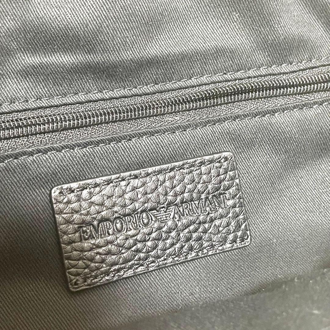 EMPORIO ARMANI ボディーバッグ　ブラック　【美品】ブラック　レザー