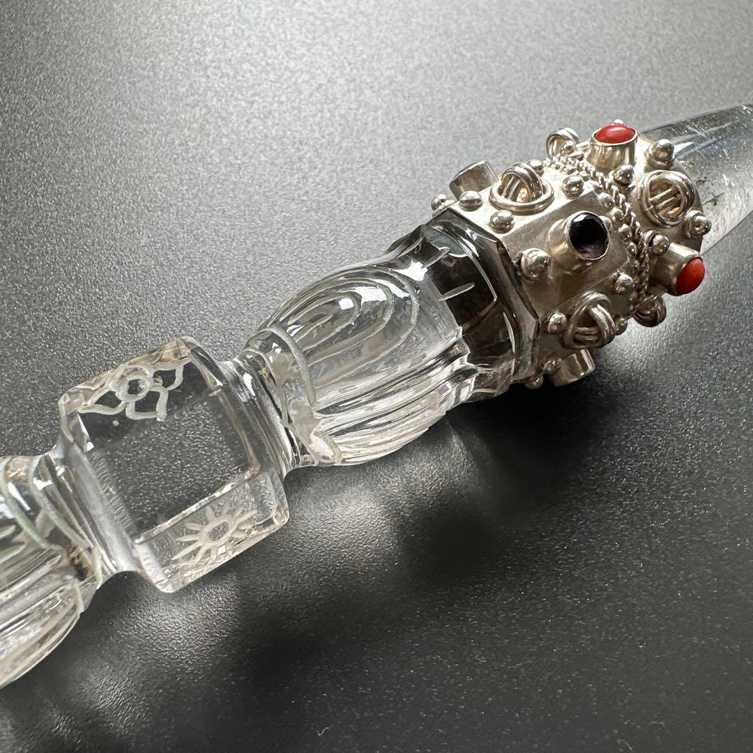 ヒーリングワンド　カーヴィング　クリスタル　法具　手彫り