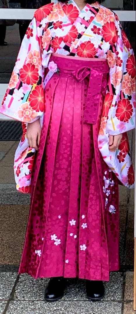 小学生用卒業式袴5点セット 花柄、赤紫の袴さくら刺繍、リバーシブル帯