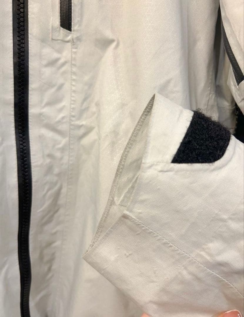 BURTON AKウィメンズ GORE-TEX ジャケット　サイズM