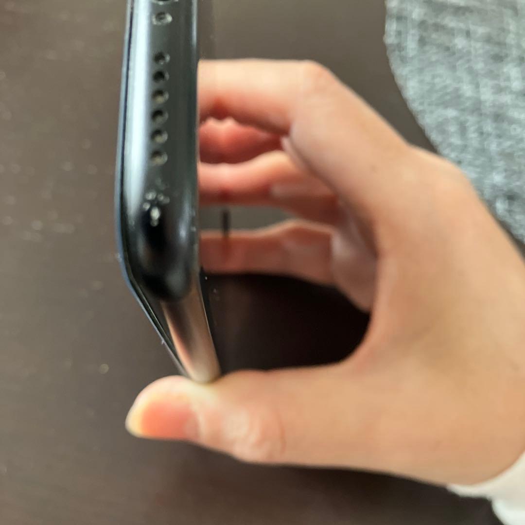 Iphone SE2 アイフィンSE2