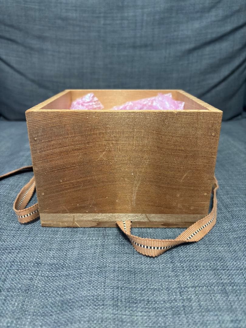 貫入 釉 薄桃色 茶碗 【作家印あり】