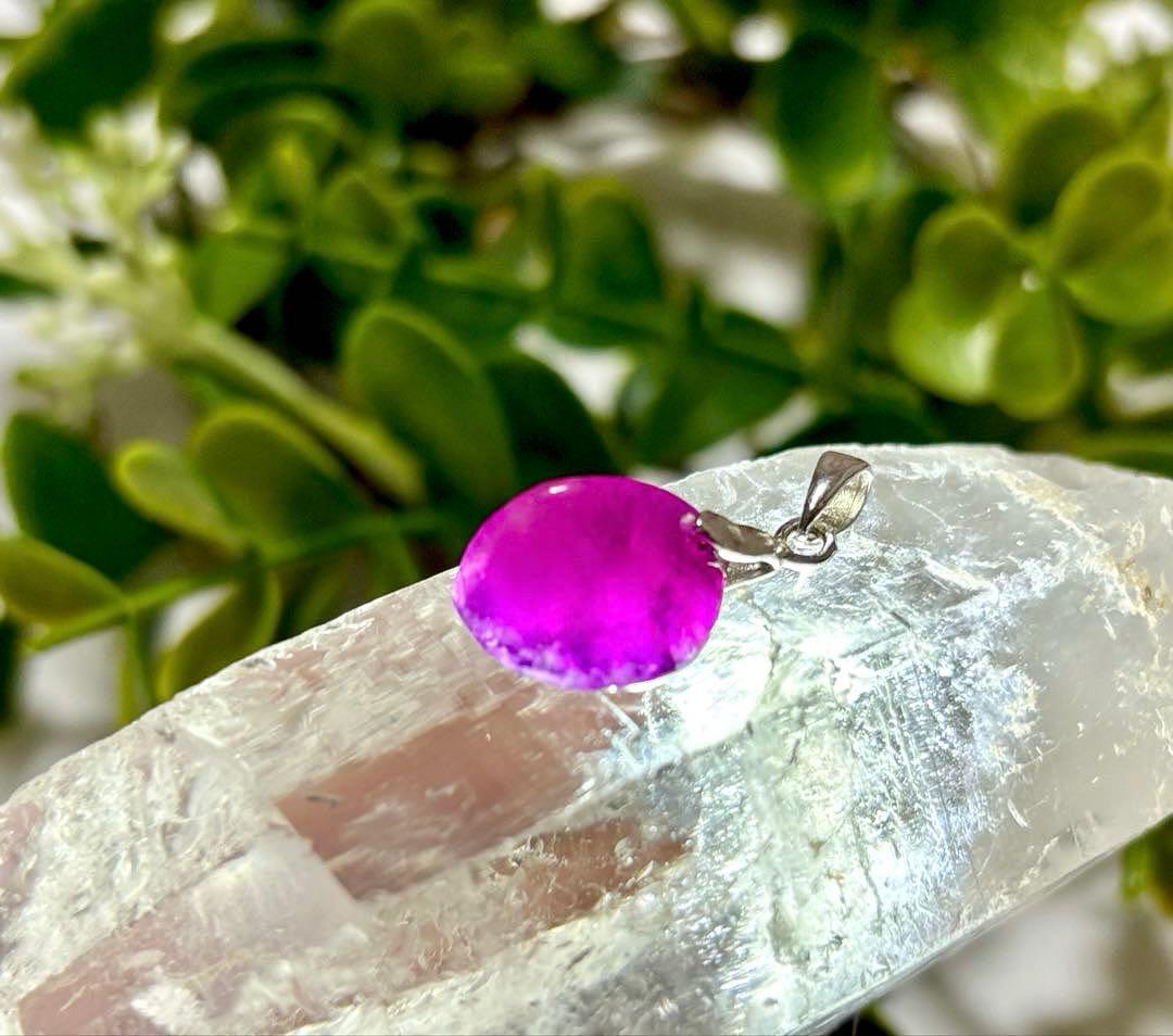 夢幻品質　20世紀最強のヒーリングストーン　幻のインペリアルピンクスギライトPT