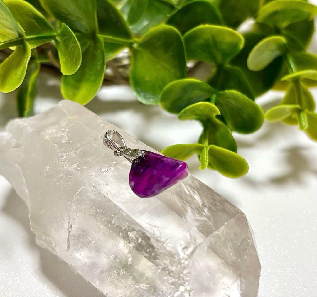 夢幻品質　20世紀最強のヒーリングストーン　幻のインペリアルピンクスギライトPT