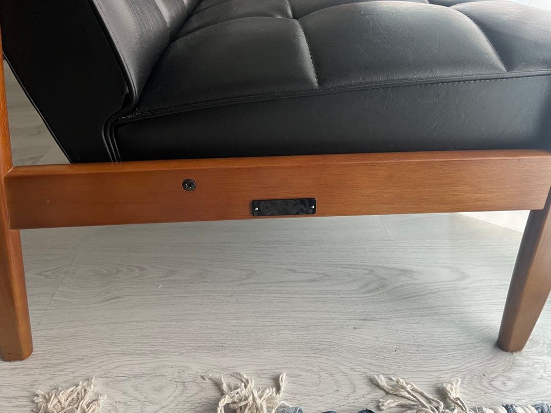 カリモクKチェア2シーター　ブラック