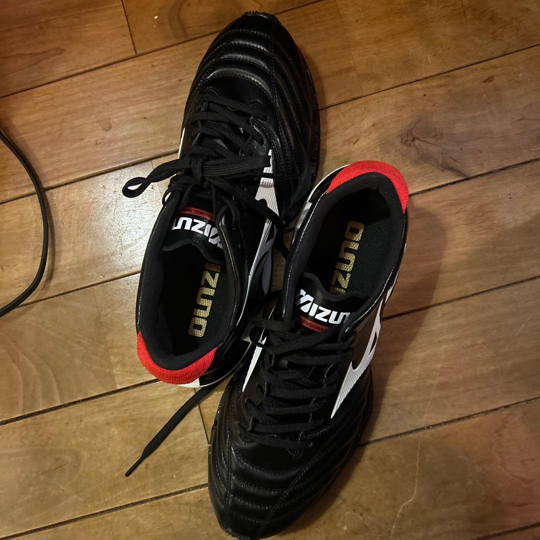 Mizuno Wave Ignitus ブラック/ホワイト/レッド