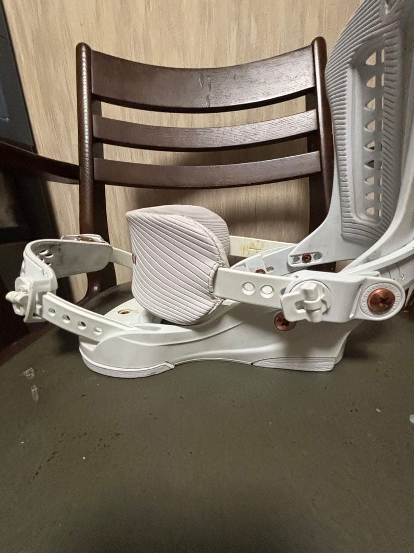 UNION TRILOGY スノーボードビンディング ホワイト