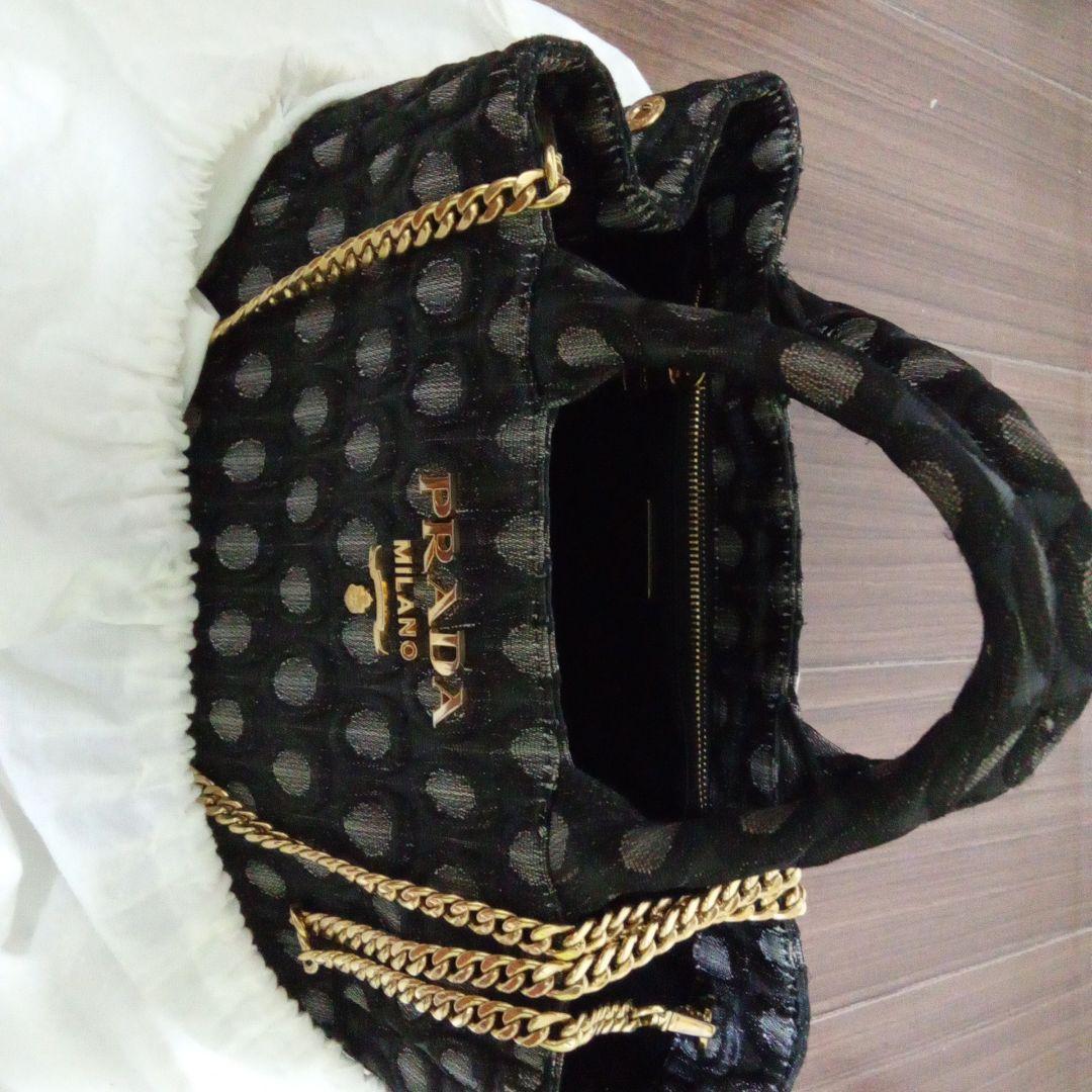 プラダカナパssチェンショルダー