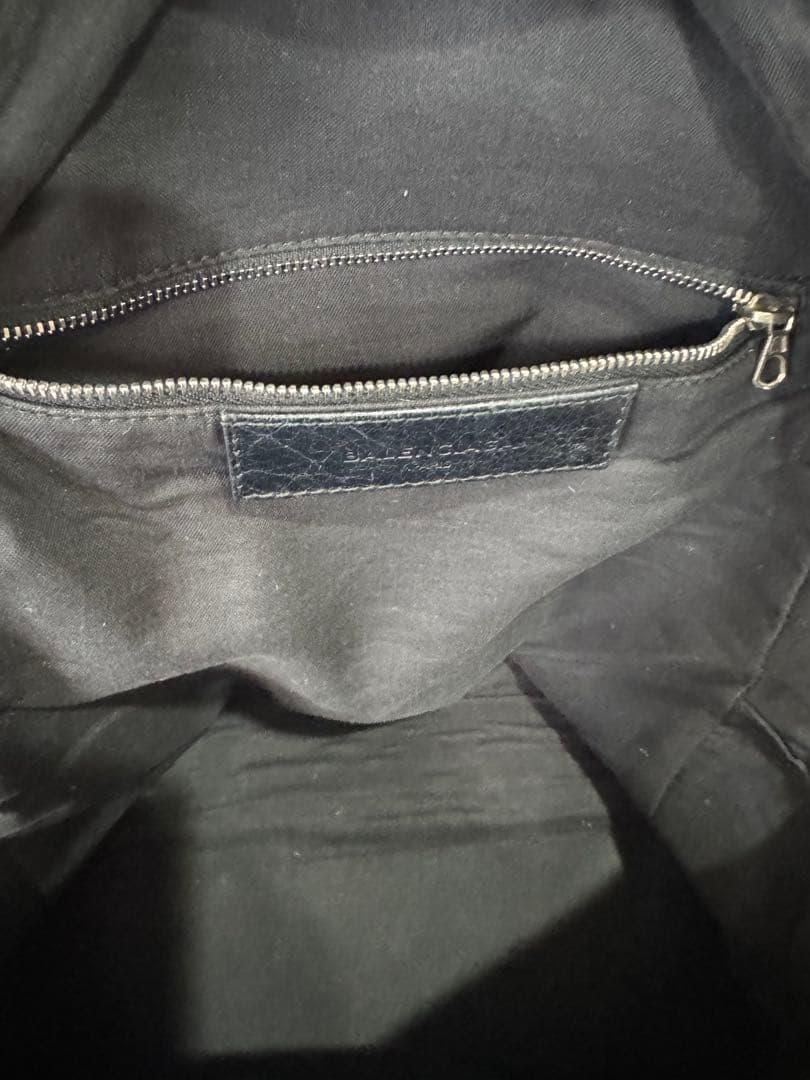 BALENCIAGA 黒 レザー バックパック