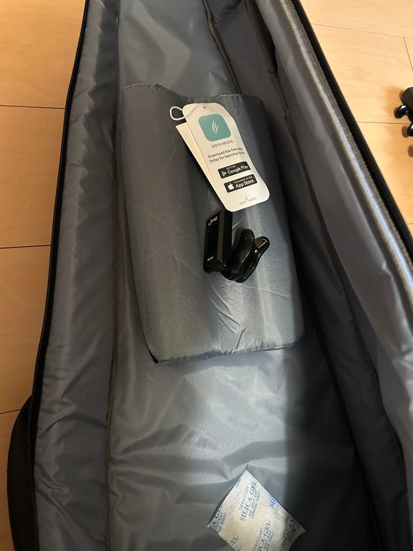 【最終値下げ】Enya Nova GO Sonic アンプ内蔵エレキギター