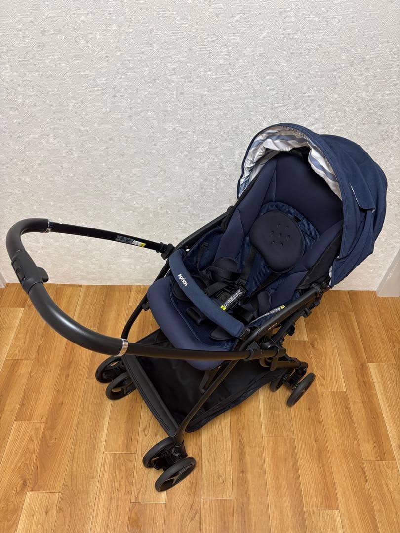⭐︎美品⭐︎ Apricaアップリカ ベビーカールンルンコンパクトネイビー