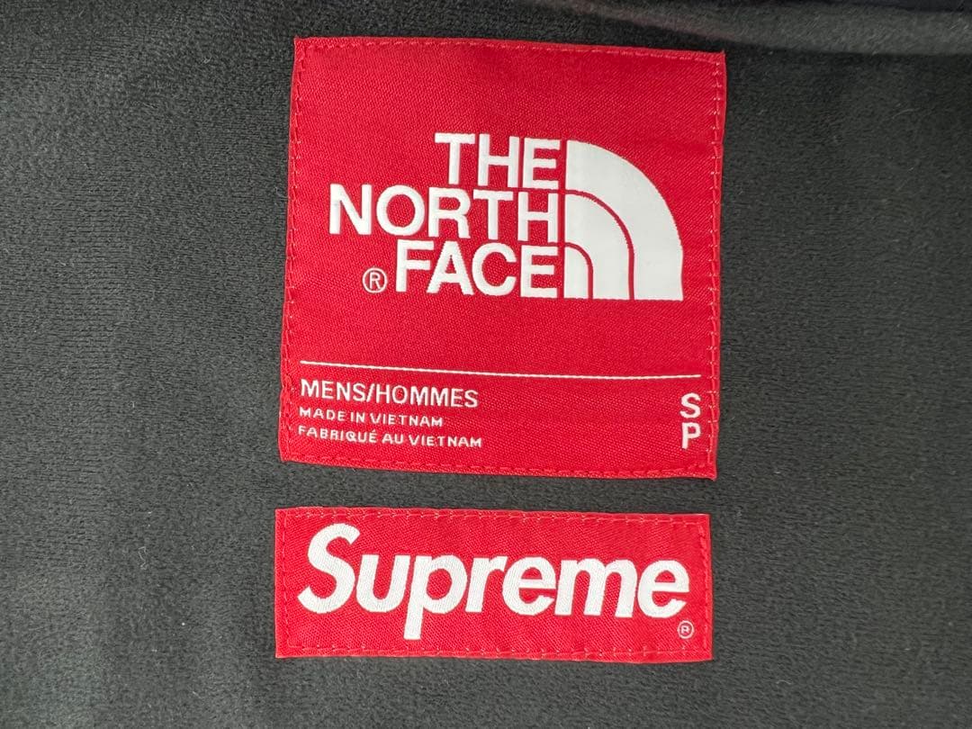 Supreme × THE NORTH FACE 18AW マウンテンパーカー