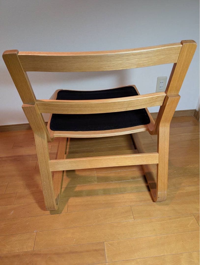 ■送料込■無印 リビングでもダイニングでもつかえるソファチェア 椅子 イス