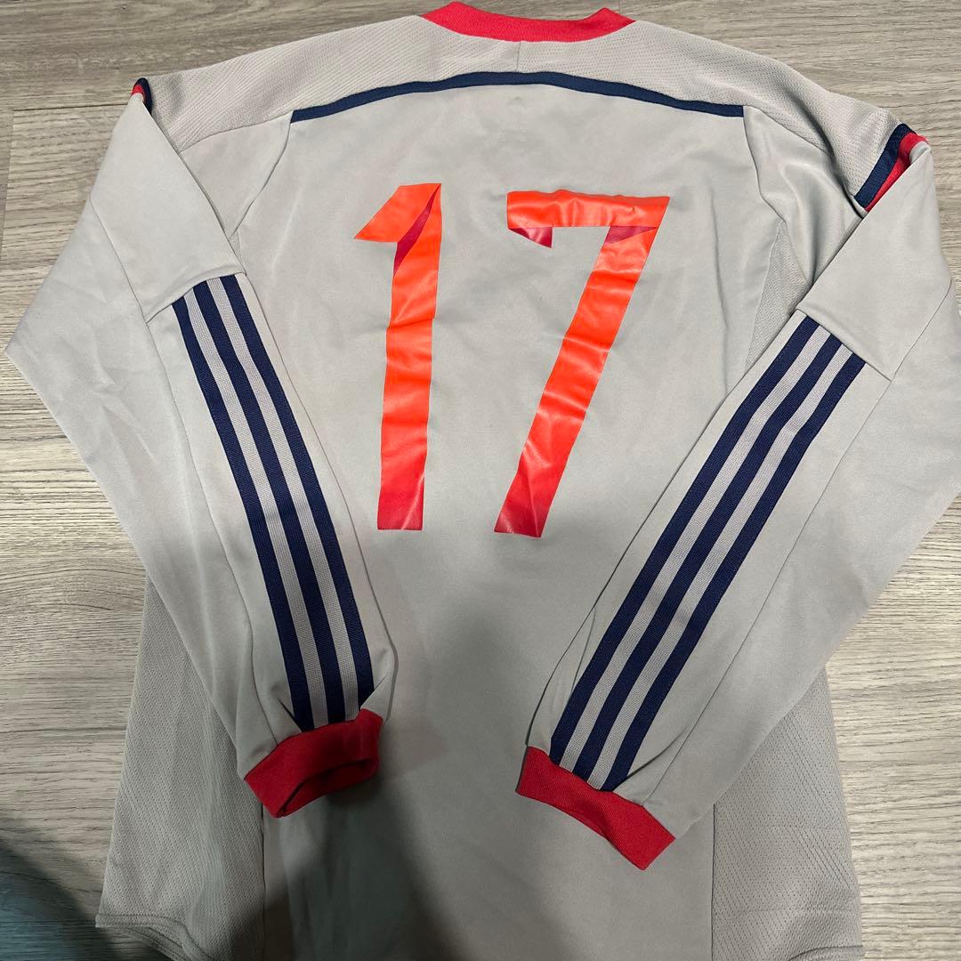 流通経済大学　サッカー部練習着　ユニフォーム