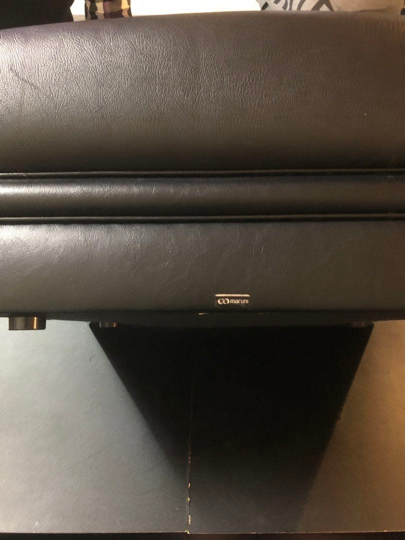 マルニ♦️ヴィンテージ オットマン♦️ベルサイユ♦️２脚♦️引取 愛知 三重 静岡配達可