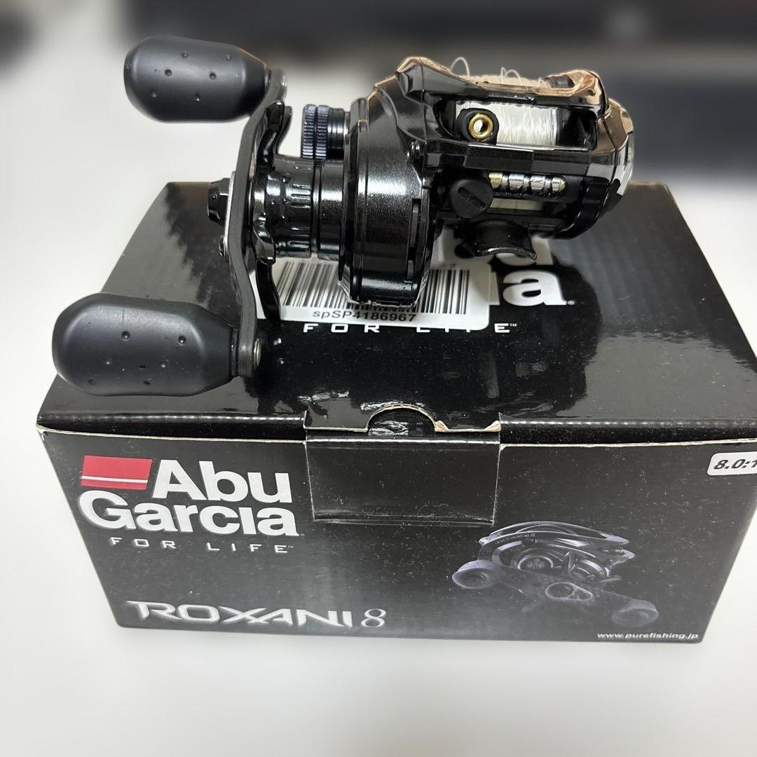 Abu Garcia ROXANI 8 ベイトリール