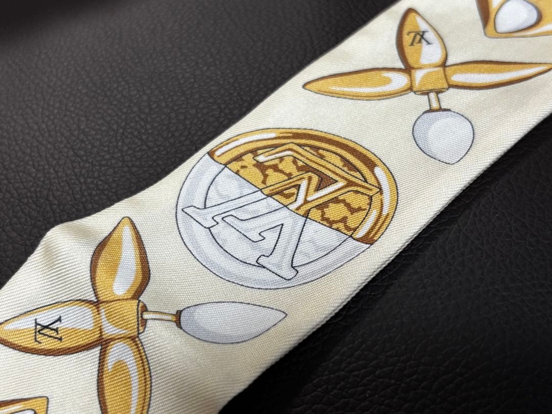 LOUIS VUITTON シルクスカーフ バンドー 正規品