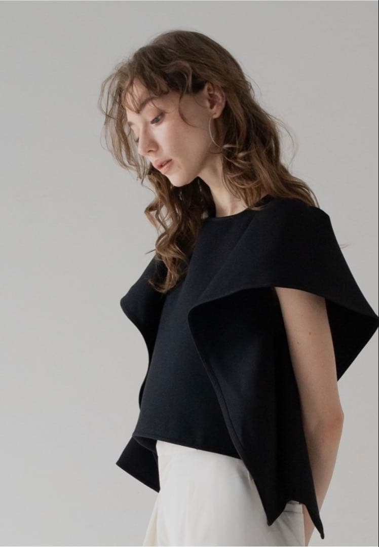 新品未使用⭐︎メゾンドドルチェ　lily tops