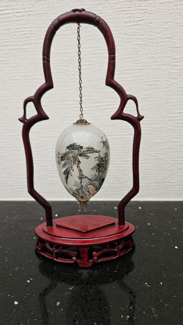 装飾アート ガラスタマゴ型のオブジェ