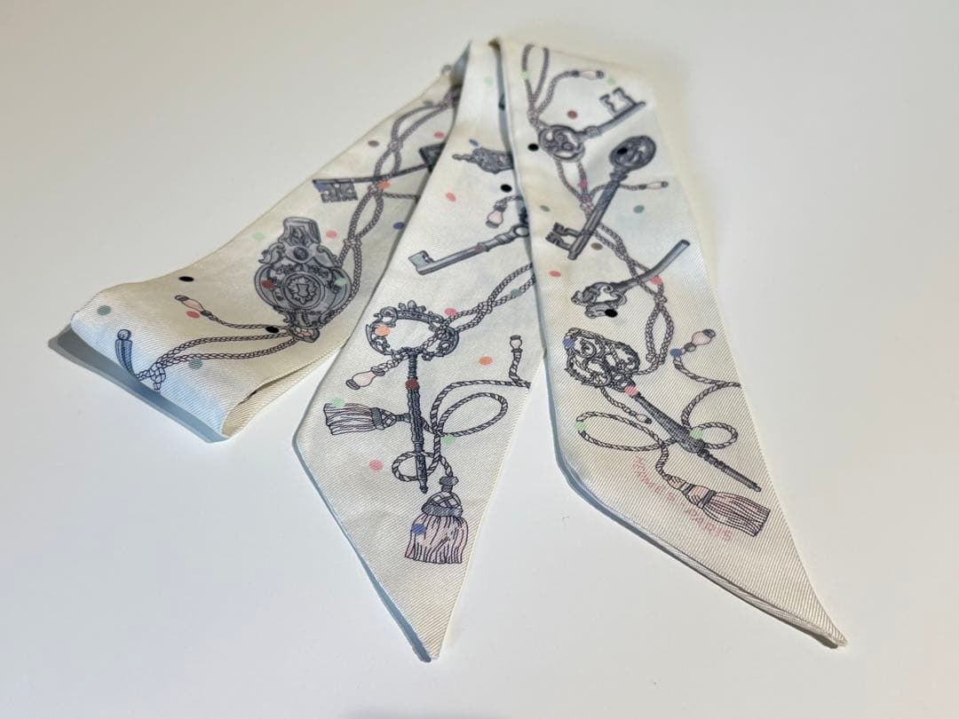 エルメスHERMES レ・クレ・ア・ポア ツイリー