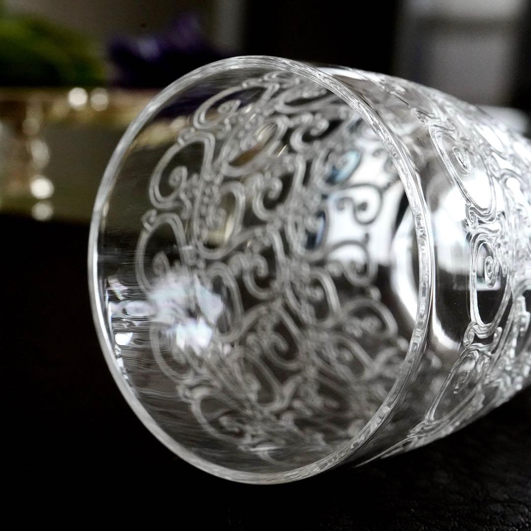 静謐なる曲線美オールドバカラ ローハンモデル《グヴュ》タンブラー グラス B