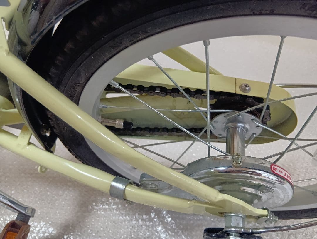 子供用自転車16インチ　補助輪付き