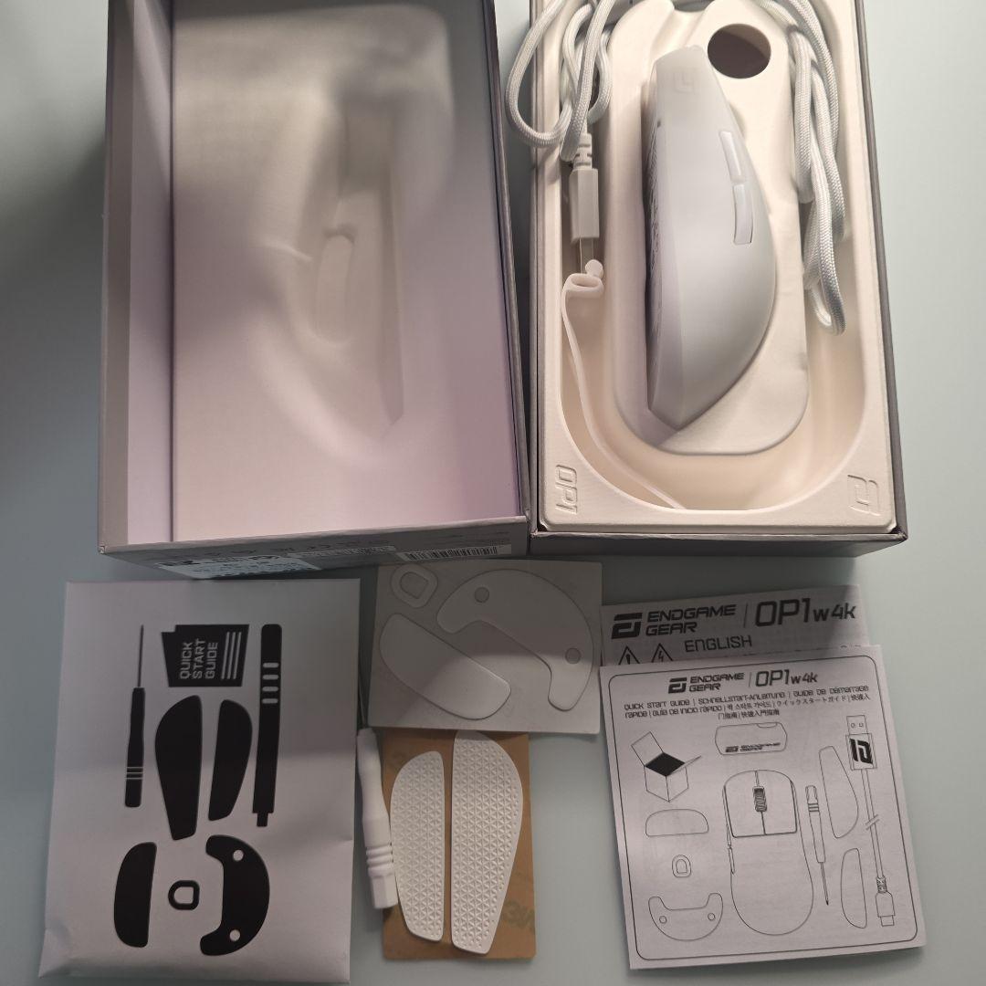 ENDGAME GEAR OP1w 4k フロストホワイト