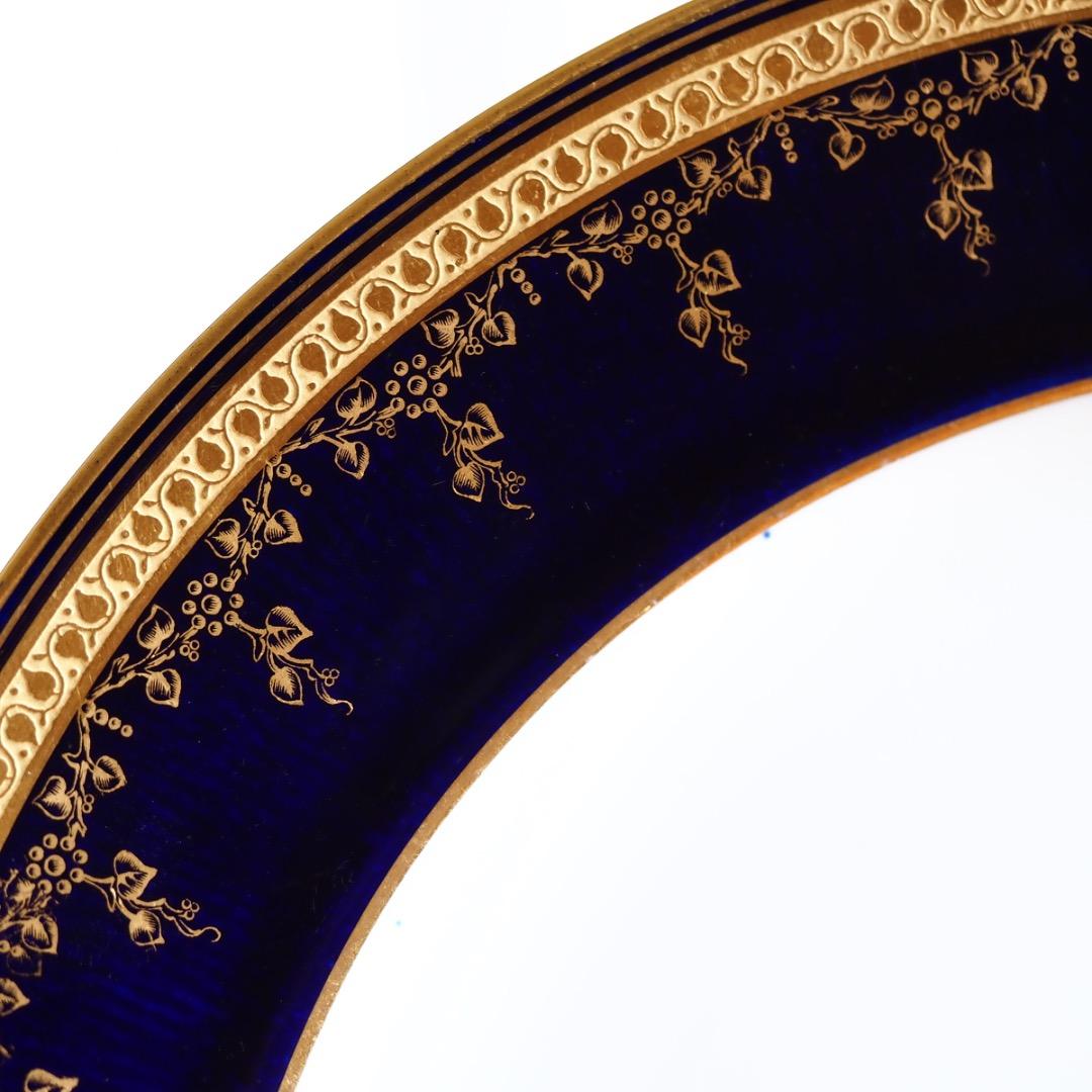 コウルドン 藍地金彩花柄文ディナープレート N83B / Cauldon 皿