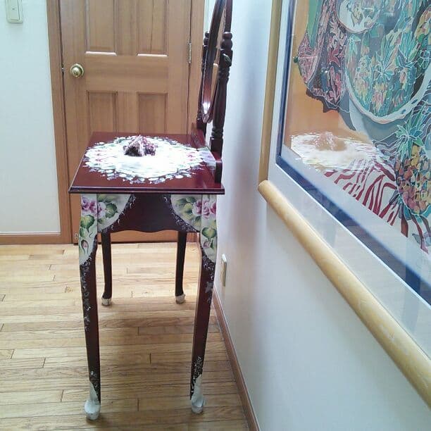 ハンドペイント猫足薔薇のドレッサー