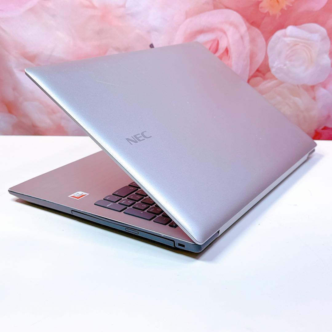 新品爆速SSD✨windows11✨カメラ✨ノートパソコン✨オフィス✨薄型✨