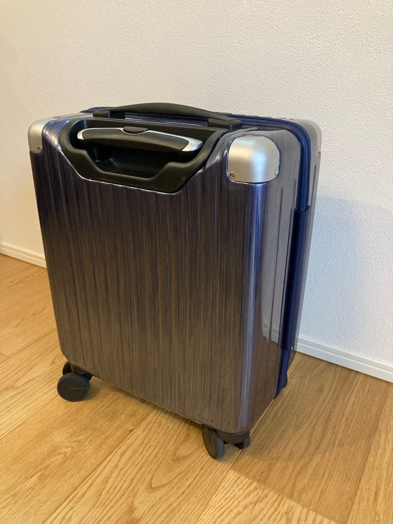 TAKEO KIKUCHI キャリーケース 22L