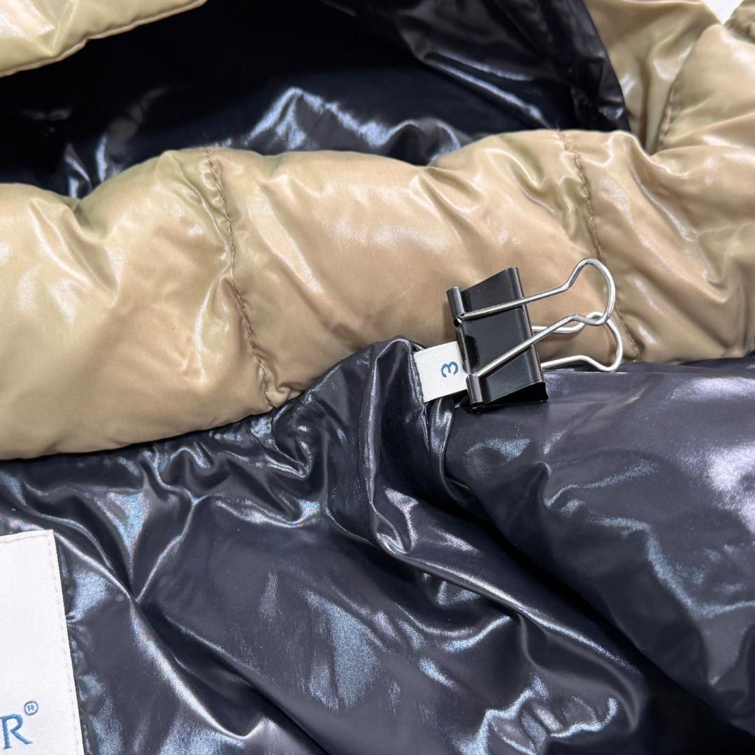 17090✨モンクレール ダウンジャケット サイズ3 フード着脱 カーキ