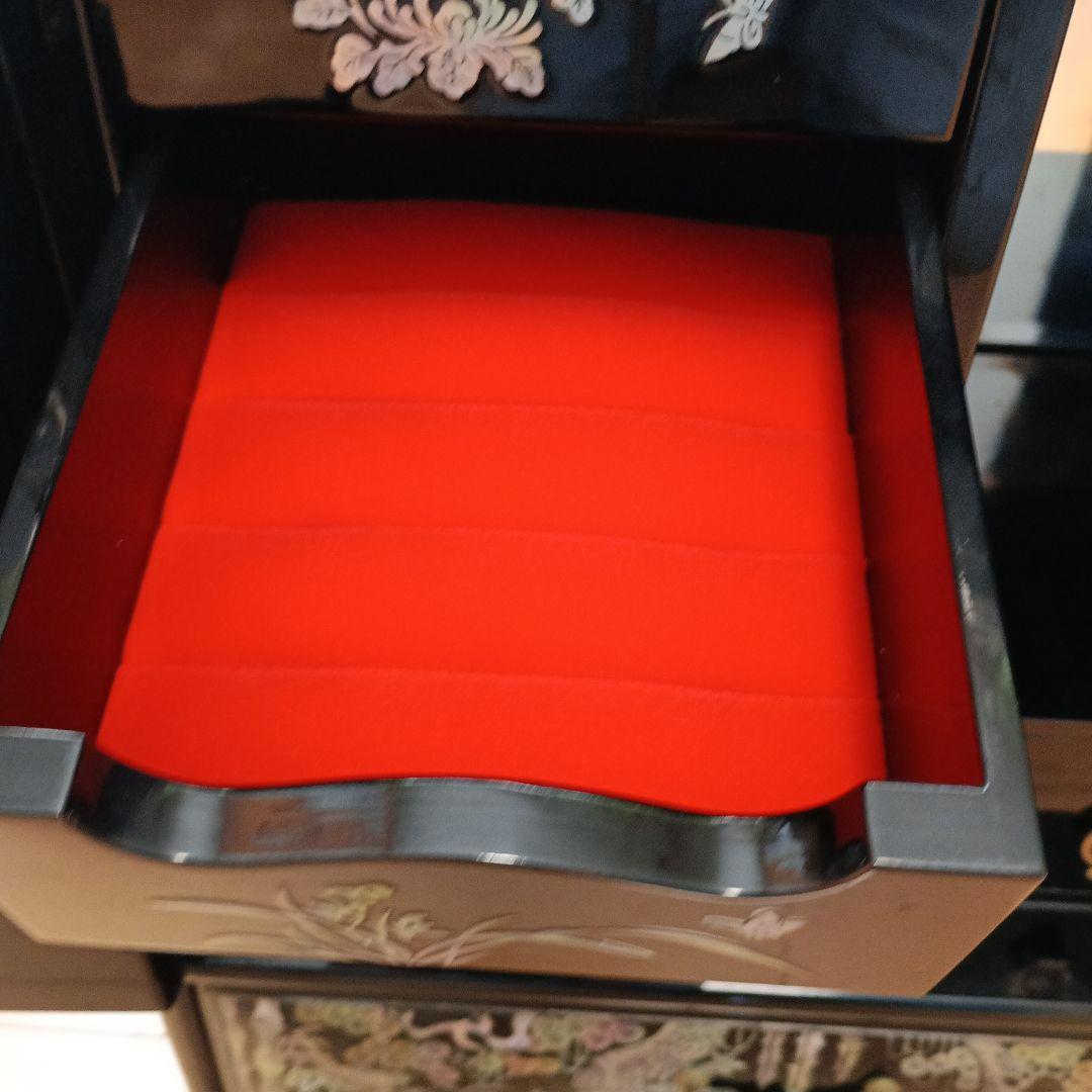 【訳あり】韓国伝統工芸 螺鈿細工 小箪笥 鳳凰・鶴・亀金具 卓上キャビネット