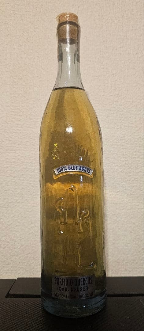 【終売】ポルフィディオ クエルカス 700ml レポサド テキーラ